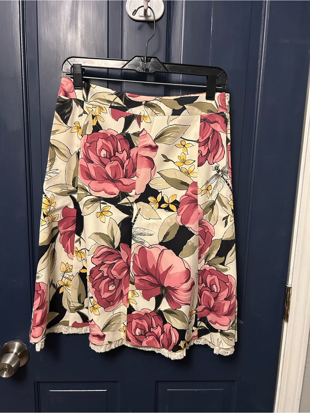 Karen Millen Pink Floral A-Line Skirt on Cream
